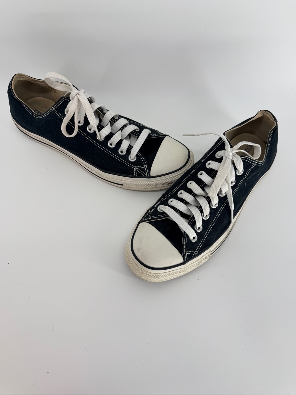 Converse Chuck Taylor Black Low Top Sneakers Men 10 Women 12 Grunge